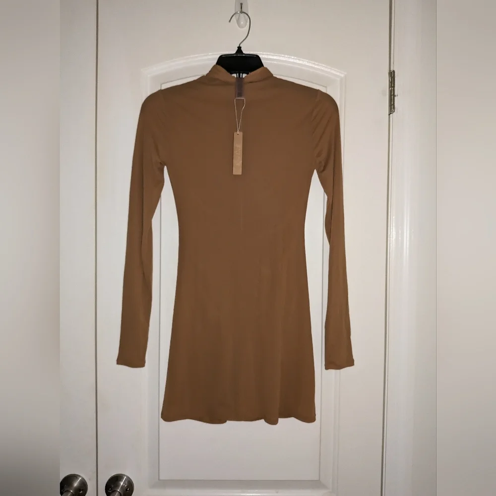 2. NWT SKIMS MESH COVER UP LONG SLEEVE RUCHED DRESS IN ALMOND